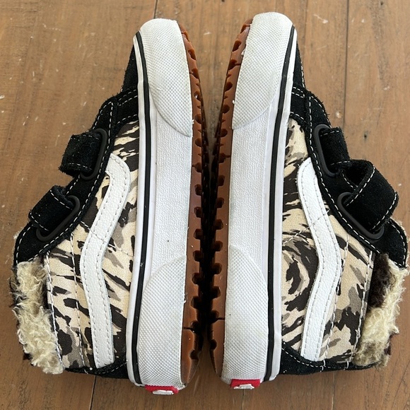 Vans MTR faux fur sk8 hi top sneakers - Picture 7 of 11